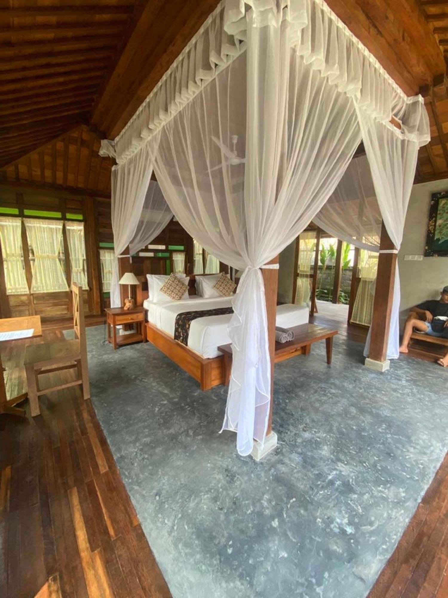 Sarini Villas Blahbatu Bagian luar foto